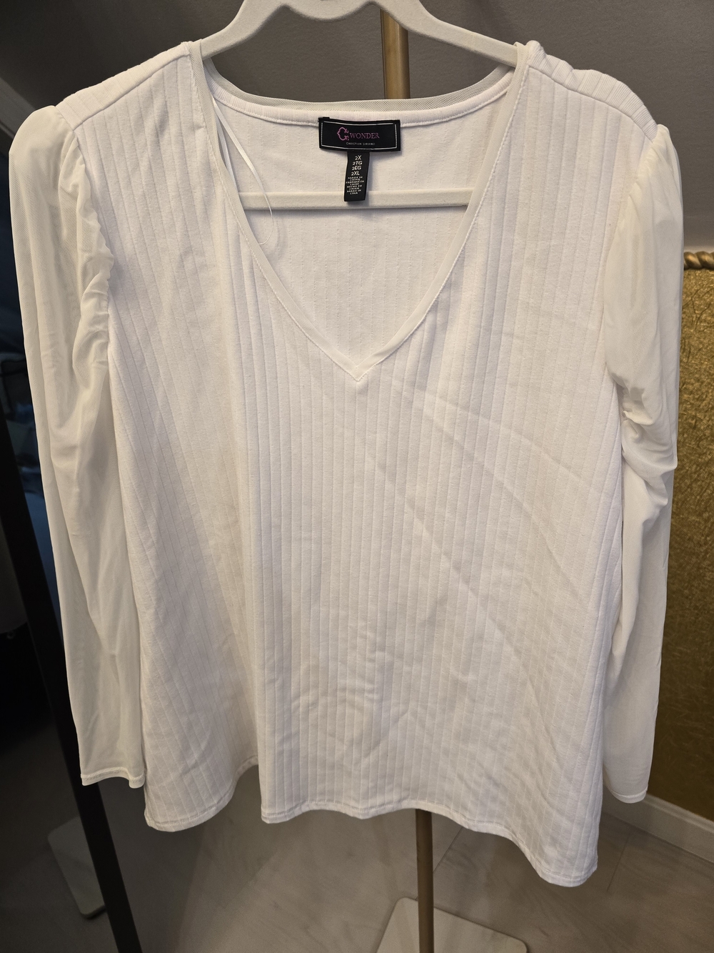 White Ribbed V-Neck Long Sleeve Top